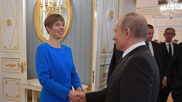 Эстониянын президенти Орусия элчилиги 50 жылдык мааракесине карата жөнөткөн белекти кабыл алган жок