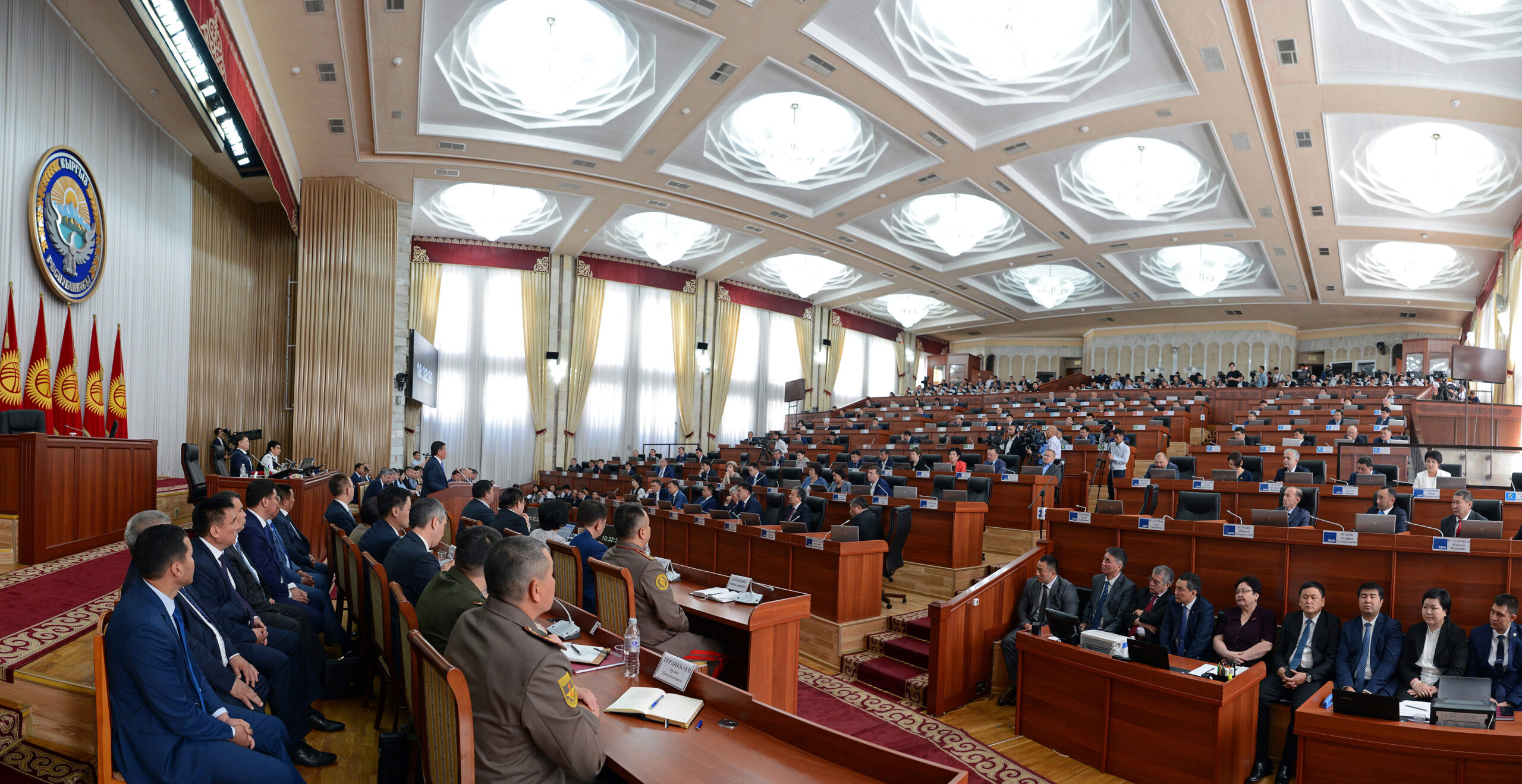 Мамытов Ташиевдин парламентке курал алып келгени боюнча оюн айтты