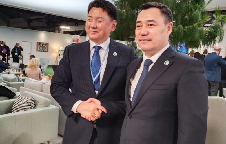 Садыр Жапаров встретился с президентом Монголии
