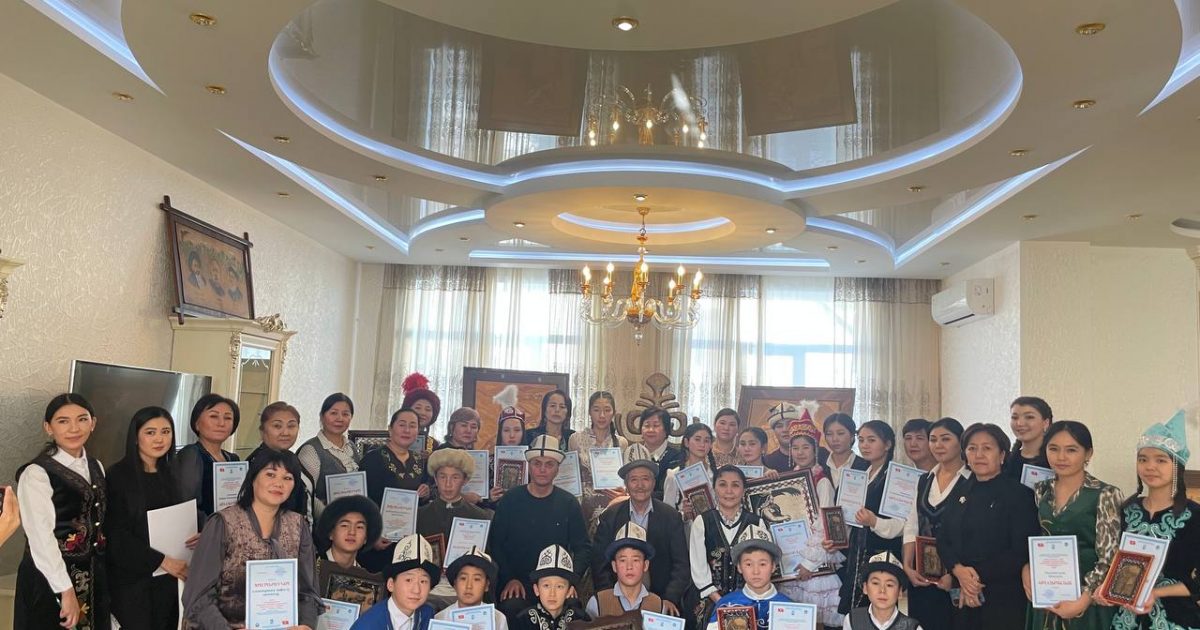 Бишкекте “Манас” эпосунун күнү белгиленди