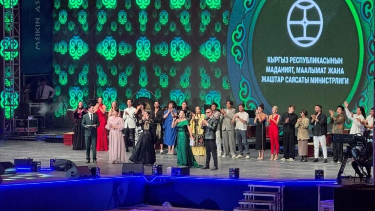 Главный приз фестиваля «Мейкин Азия» завоевала исполнительница из Румынии