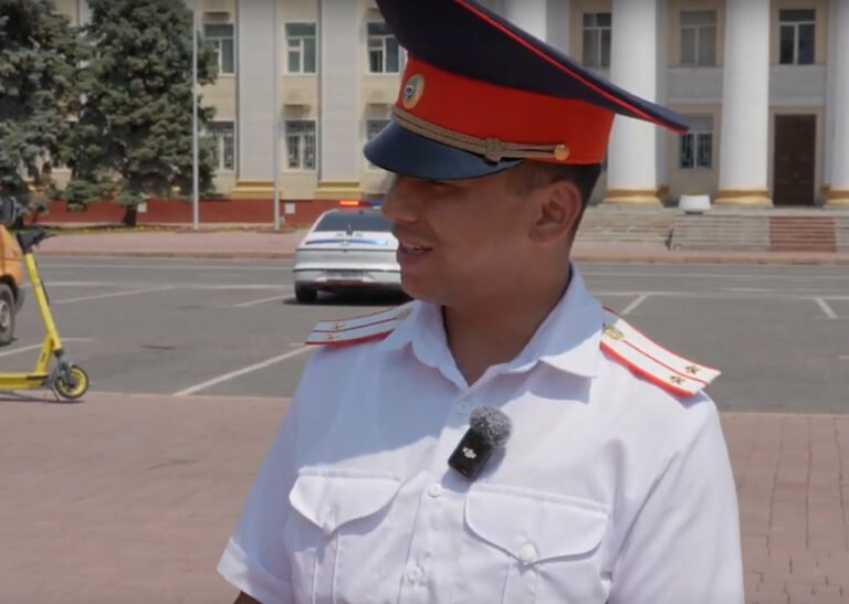 Его знали по видеороликам, а водители на дороге боялись его и уважали за честность — Новости Кыргызстана