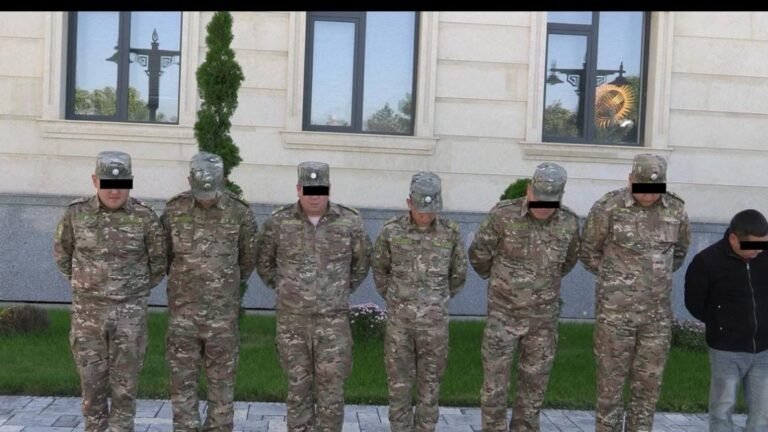 В Чуйской области задержаны госслужащие, причастные к коррупционной схеме
