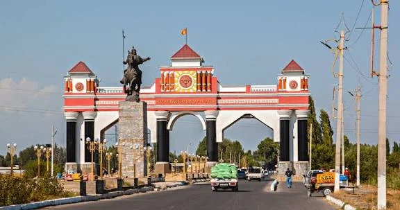 Джалал-Абад переименован в Манас