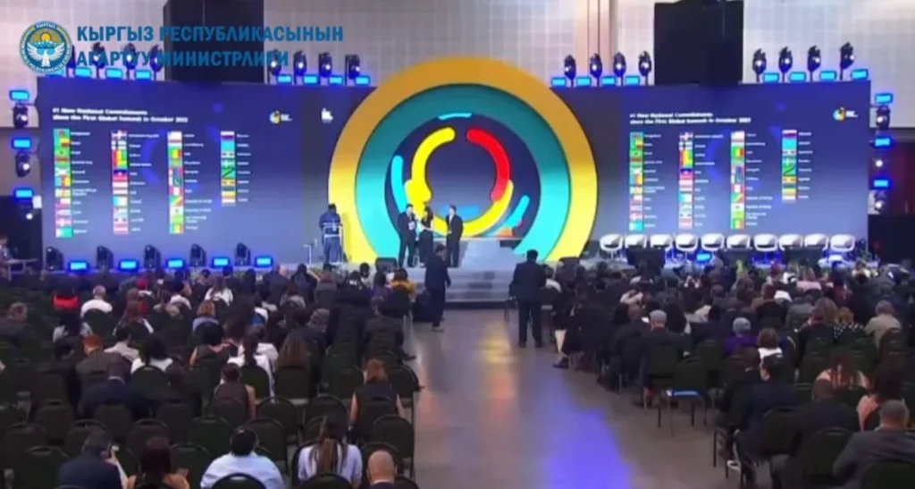 Кыргызстан принял участие во Втором глобальном саммите по школьному питанию