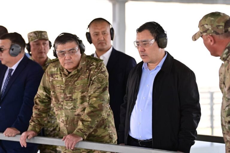 Президент Жалал-Абадда УКМКнын “Альфа” атайын бөлүгүнүн окуу-машыгуу борборун ачты