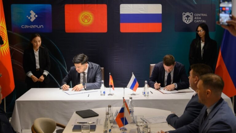 Токмокто технохаб курулат: Санариптик өнүктүрүү министрлиги менен Central Asia Capital меморандумга кол койду