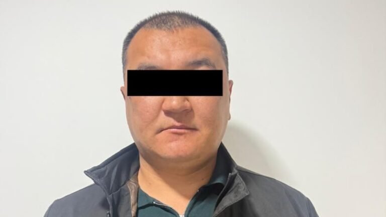 Жайыл райондук сотунун мурдагы аппарат жетекчиси пара алууга шектелип кармалды