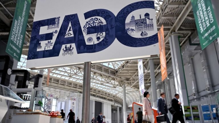 ЕАЭБ жалпы каттамдарды түзүү үчүн туризмди өнүктүрүү концепциясын бекитти