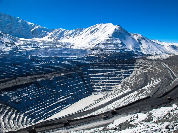 Садыр Жапаров: Кумтөр жана “Кыргызалтын” акыркы үч жылда 2 млрддоллар таза киреше тапты