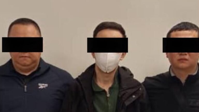 Алдамчылыкка шектелип, издөөдө жүргөн жаран Вьетнамдан Бишкекке алынып келинди