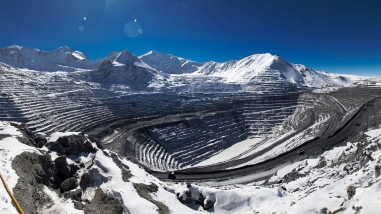 Кумтөрдүн кирешеси 124 млрд сомдон ашты