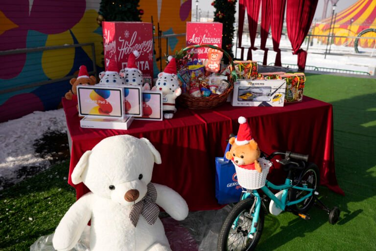 Бишкекте «Евразия» паркынын жаш коноктордун тилегин орундатуу боюнча социалдык акциясы аяктады