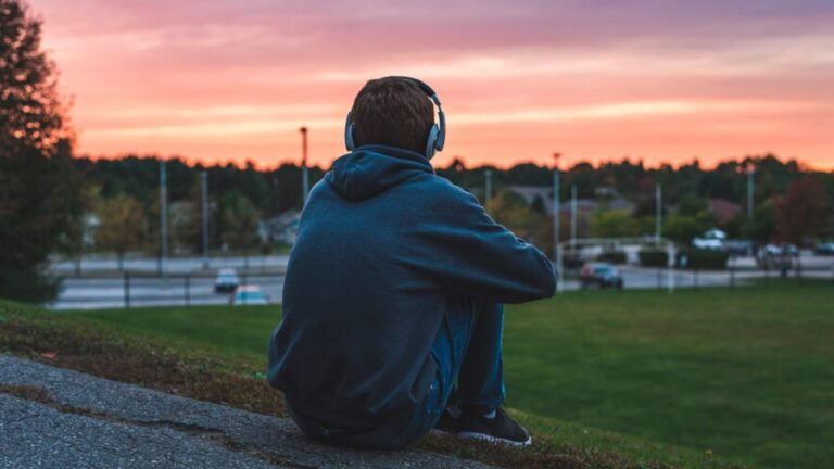 Бишкекте дайынсыз жоголуп жаткан 8 өспүрүмдүн төртөө табылды