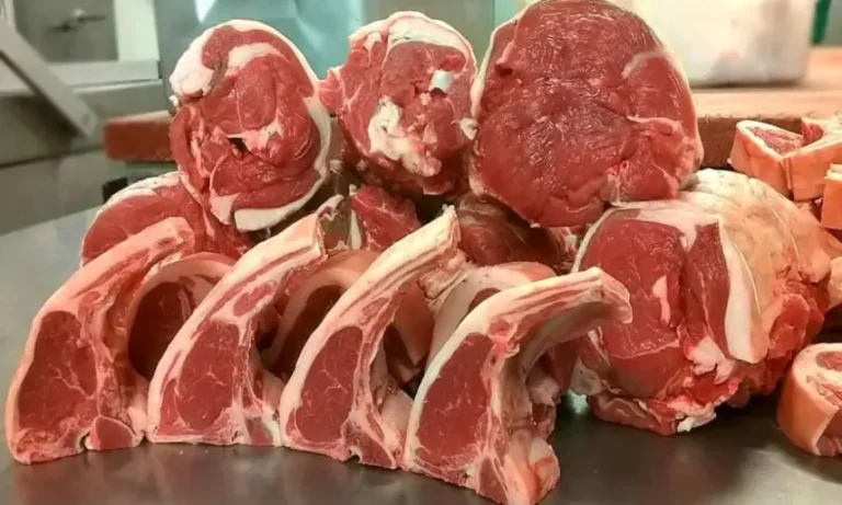 Эттин экспортунан түшкөн пайда фермерлерге эмес, ортомчуларга кетип жатат — Айыл чарба министрлиги