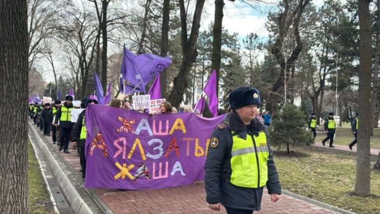 8-мартта тынчтык акциясын өткөрүүгө уруксат сурап, президентке кайрылуу жасалды