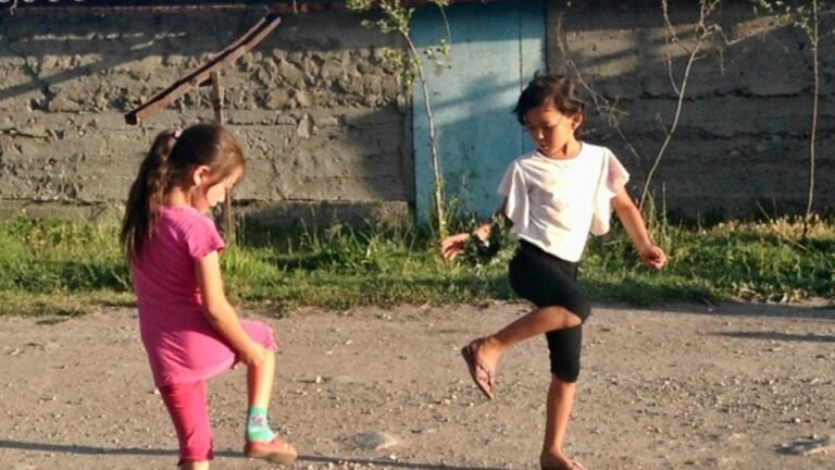 Кыргызстанда расмий түрдө Лянга федерациясы түзүлдү