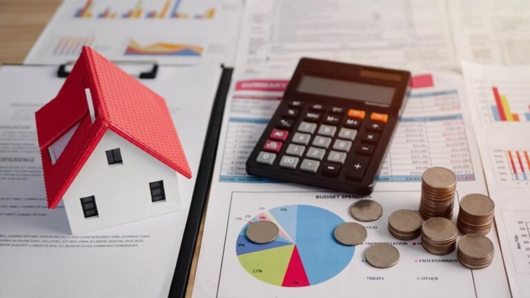 Салык кызматы турак эмес мүлккө салык төлөөнүн мөөнөттөрүн эскертти