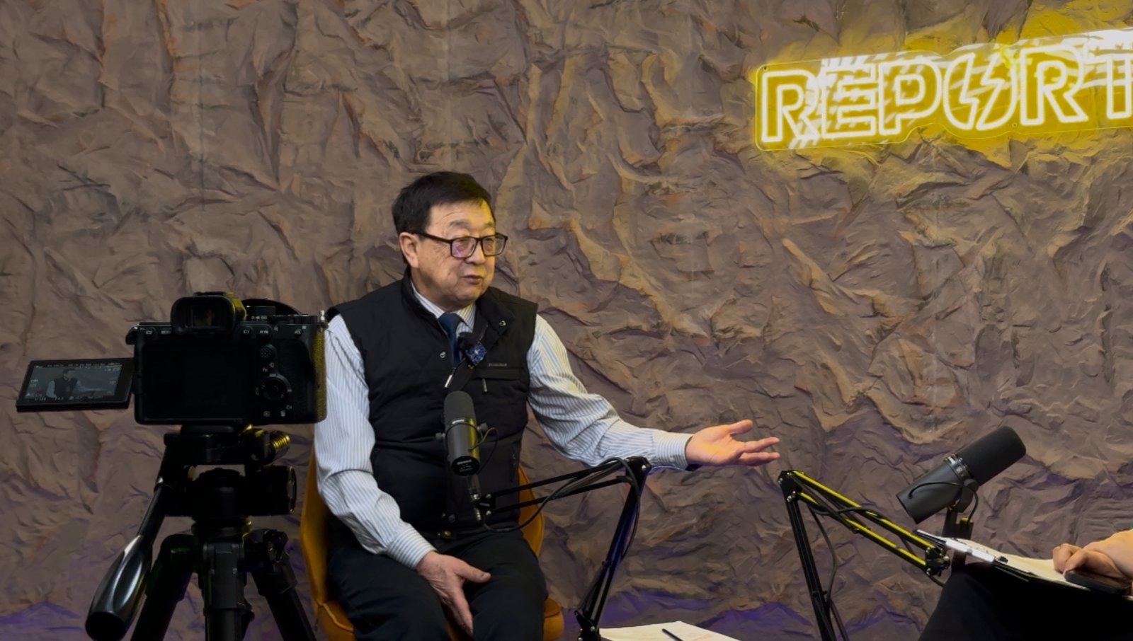 Мурат Бейшенов: Эл аралык укук жоголуп, эл аралык күч гана калды