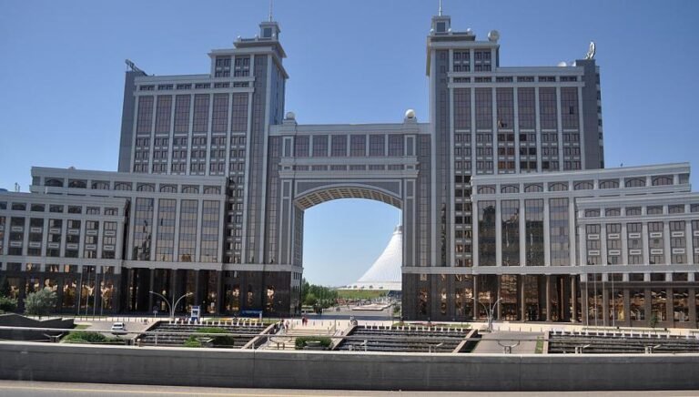 Казакстандын Энергетика министрлиги мунайды кайра иштетүү кубаттуулугун эки эсеге арттырууну жана Борбордук Азиядагы позициясын чыңдоону пландаштырууда