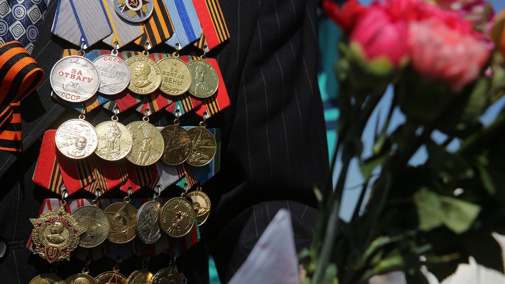 Кыргызстанда Улуу Ата Мекендик согуштун 24 гана ардагери калды: алар Жеңиш күнүнө карата кандай төлөмдөрдү алышат?