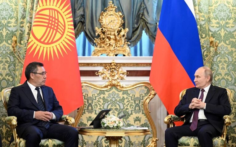 Садыр Жапаров бүгүн Москвада Владимир Путин менен жолугушат