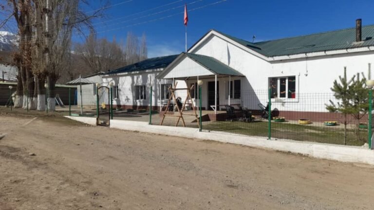 УКМК: Нарында бала бакчада иш жүзүндө иштебеген кызматкерлерге айлык төлөнүп келген