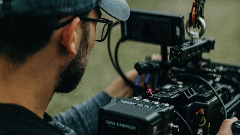 «Кыргызсериал» тик форматтагы сериалдар сынагын жарыялады