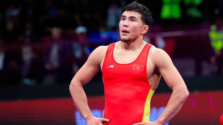 Раззак Бейшекеев грек-рим күрөшүндө алтын алып, Азия чемпиону болду