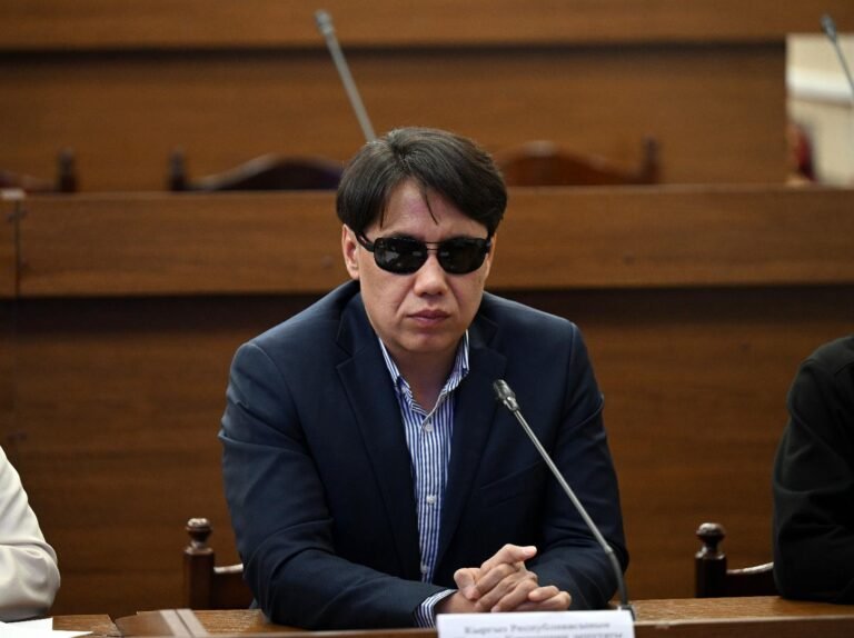 Студенттерге контракттык окуу үчүн жеңилдетилген насыя берүү сунушталды