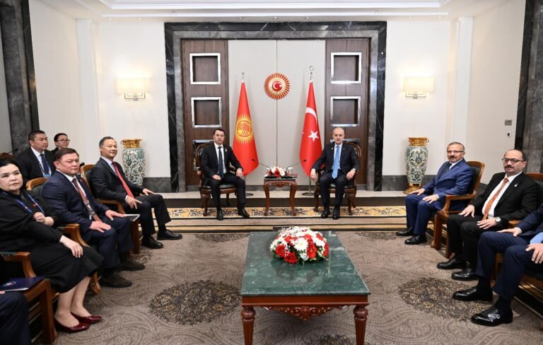 Кыргызстан менен Түркия товар жүгүртүүнү 5 млрд долларга чейин жеткирүү ниетинде