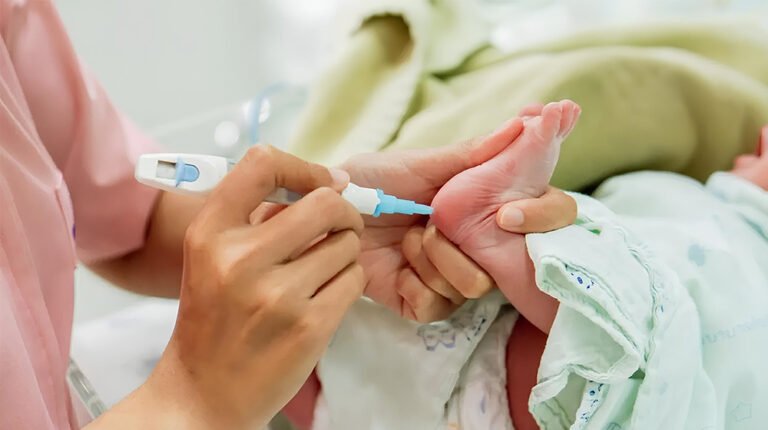 Ымыркайлардын скрининги ооруларды эрте стадиясында аныктоого жардам берет – Саламаттык сактоо министрлиги