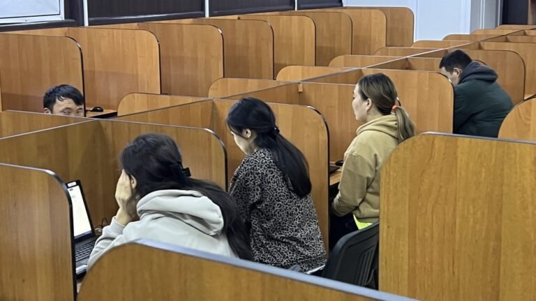 Бишкекте айдоочулук күбөлүктү алуу үчүн экзамендер 6-апрелден тарта жаңы даректе өткөрүлө баштайт