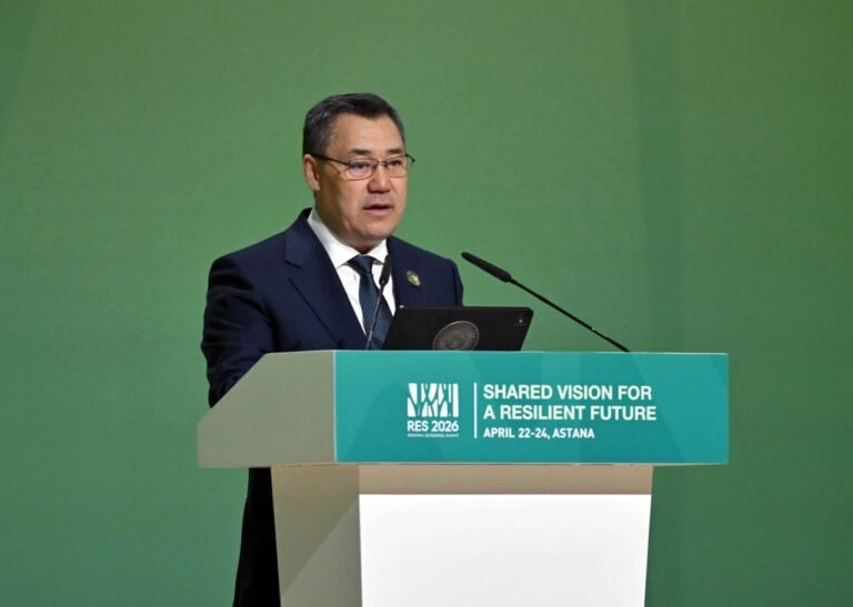 Садыр Жапаров БА чөлкөмүнүн суу-энергетика тармагында жаңы механизмди сунуштады