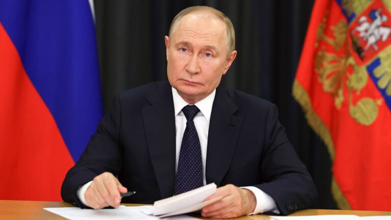 Путин Пасхага карата элдешүү жарыялады