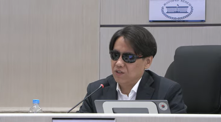 Бекешев Жогорку Кеңештеги кадрдык дайындоолорго УКМКнын кийлигишүүсү тууралуу айтты