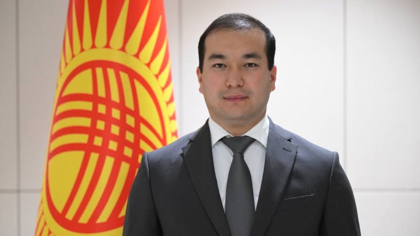 Марат Тагаев назначен представителем Кыргызстана в ТЮРКСОЙ