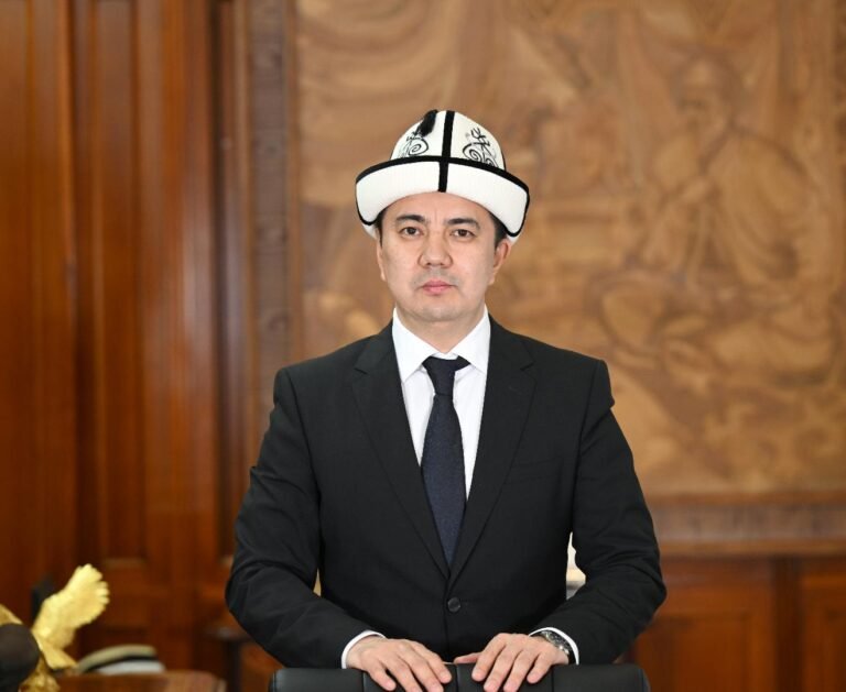 Марлен Маматалиев кыргызстандыктарды Курман айт майрамы менен куттуктады