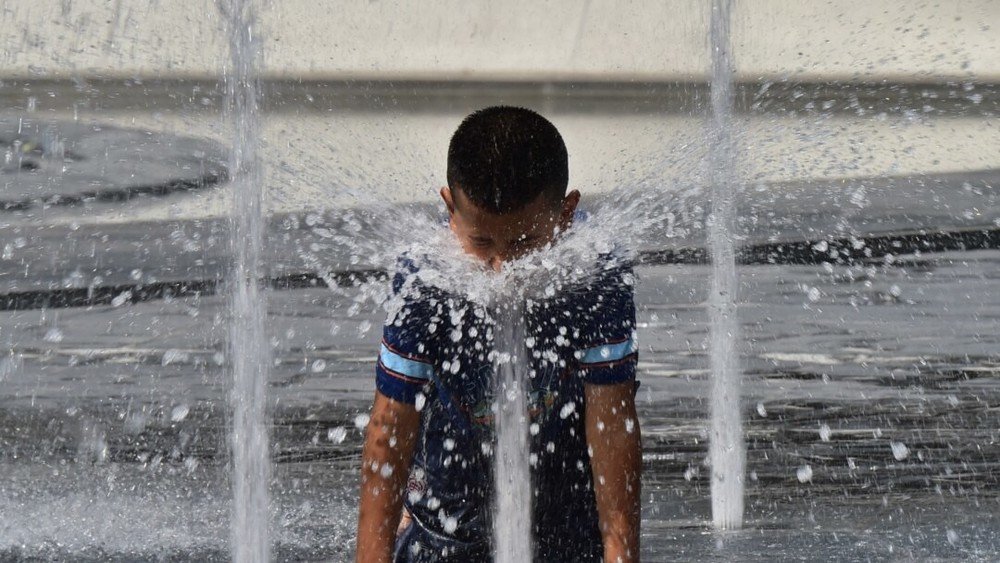 15-июнь: Кыргызстанда абанын температурасы +38°C чейин көтөрүлөт, аптаптуу ысык жана күн күркүрөшү күтүлөт — Новости Кыргызстана