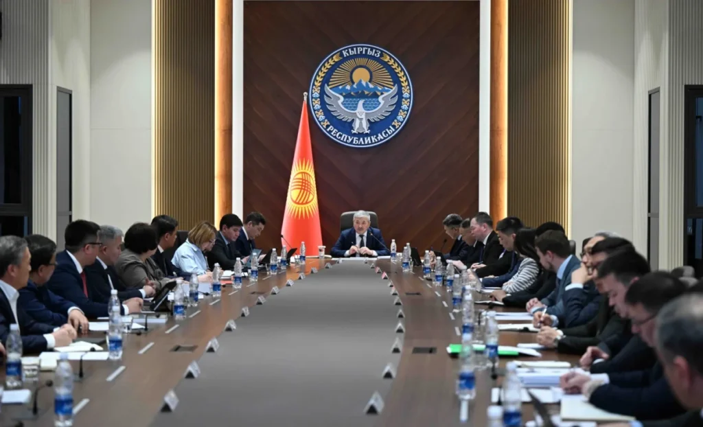 Минкаб чакан жана орто бизнести өнүктүрүүнүн 2030-жылга чейинки программасын бекитти