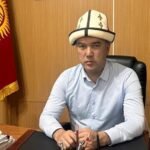 Садыр Жапаров Кара-Көл шаарына жаңы мэр дайындады — Новости Кыргызстана