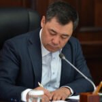 Биринчи санарип мыйзам: Жапаров документке онлайн кол койду — Новости Кыргызстана