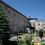 Глава кабмина посетил горбольницу в Балыкчы и дал ряд поручений — Новости Кыргызстана