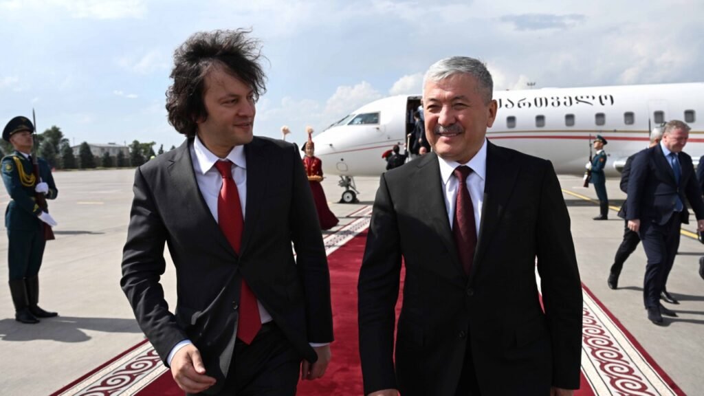 Премьер-министр Грузии прибыл в Кыргызстан с первым официальным визитом — Новости Кыргызстана