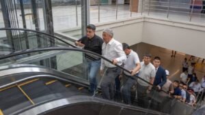 Адылбек Касымалиев ознакомился с ходом реконструкции аэропорта «Манас» — Новости Кыргызстана