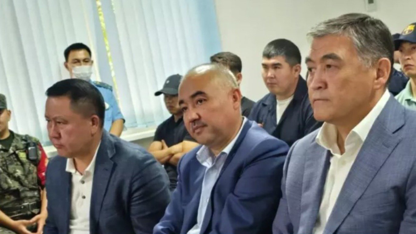 Камчыбек Ташиевдин жана башка саясатчылардын соту кайрадан жабык түрдө өтөт