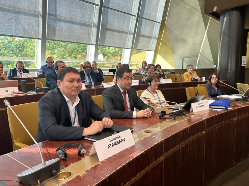 ПАСЕде Кыргызстан жаш, динамикалуу өнүгүп жаткан мамлекет деп аталды