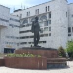 Литературный пантеон Бишкека: манасчи, акыны, писатели и поэты на городских постаментах — Новости Кыргызстана