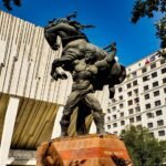 Наука, танец и сила: памятники деятелям искусства, науки и спорта в Бишкеке — Новости Кыргызстана
