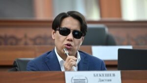 Бекешев Бишкектеги сугат системасына көз карандысыз аудит жүргүзүүгө чакырды — Жаңылыктар — Reporter KG